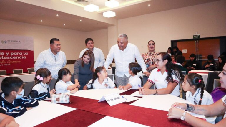 Niños y adolescentes de escuelas públicas de Guerrero participan en el Foro de Consulta “República de y para la Niñez y Adolescencia”