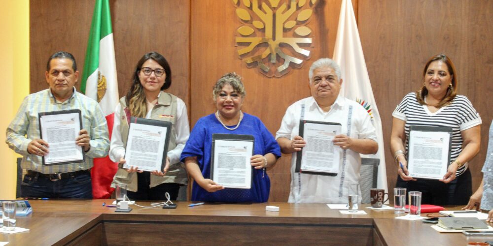 Chilpancingo firma convenio para prevenir riesgos ante desastres y cambio climático