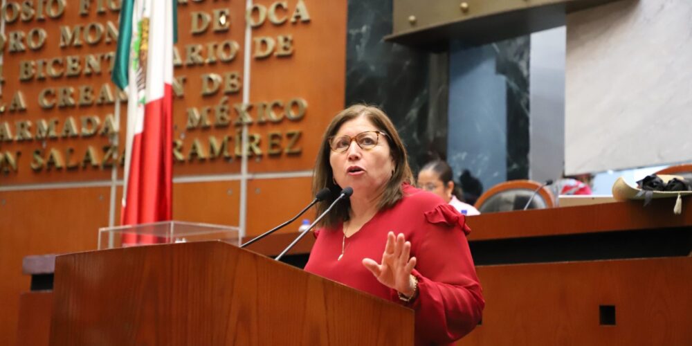 Analizan reforma para que se garanticen espacios deportivos limpios