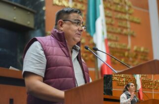Propone diputado reformas para modernizar y hacer sustentables escuelas en Guerrero