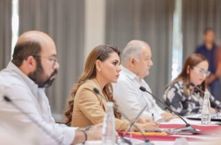 La gobernadora Evelyn Salgado Pineda sostuvo una reunión de trabajo con el secretario de Finanzas y Administración