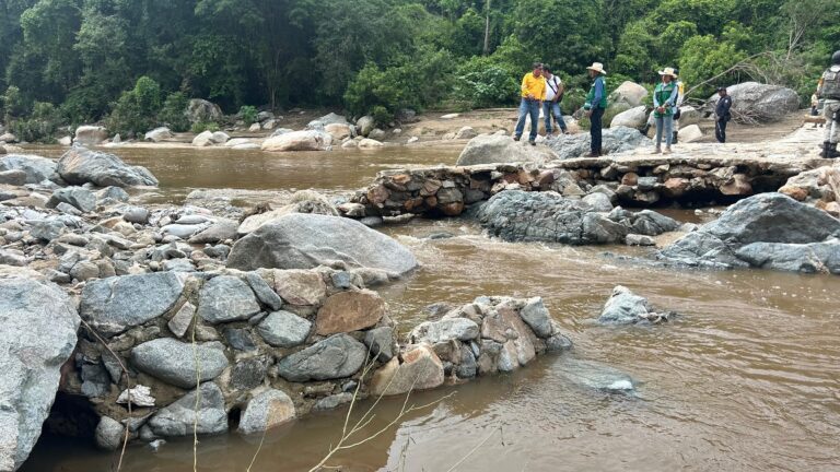 Secretaría de Medio Ambiente y Recursos Naturales, encabezada por Ángel Almazán Juárez, atiende los daños ocasionados por el huracán “Erick”