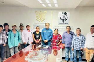 Cicaeg atiende a pobladores de comunidades de Cochoapa el Grande