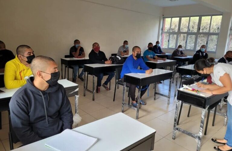 La SEG abrió registro para maestrías en Educación en tres instituciones formadoras de docentes