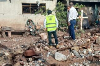 Personal de CAPASEG atendió esta mañana las afectaciones registradas en la parte baja de la colonia Zapata