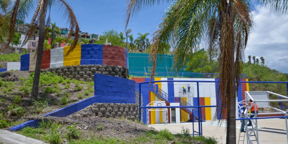 Obras Públicas Municipal rescata el Deportivo Villas El Parador tras 20 años de abandono