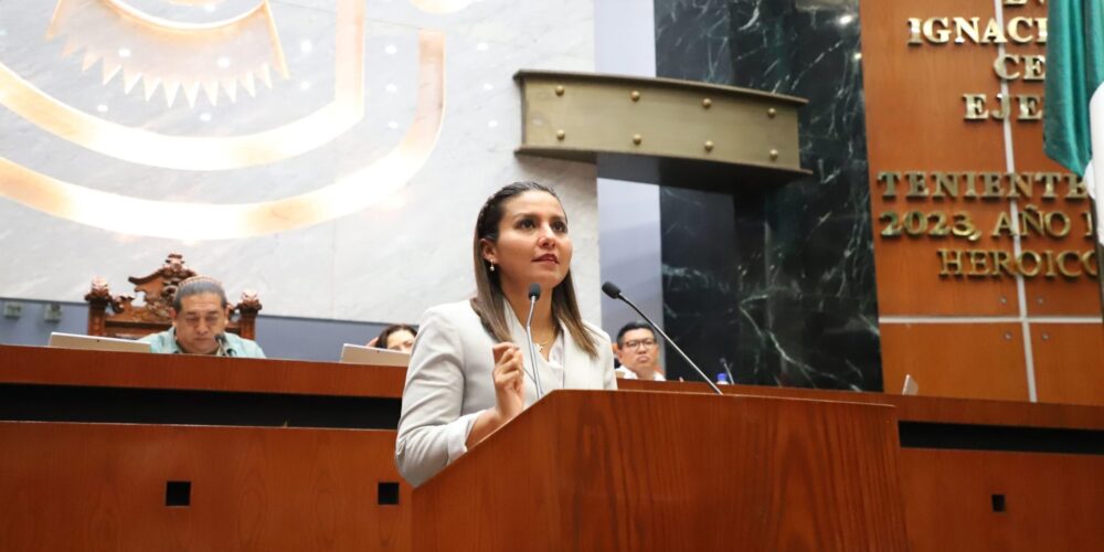 Propone diputada exhortar a ayuntamientos a elaborar reglamentos de protección civil frente a temporada de lluvias y huracanes