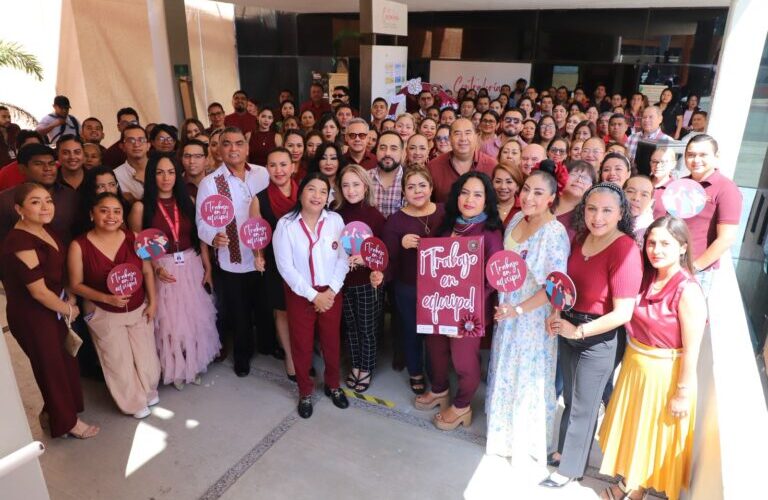 Evelyn Salgado impulsa el trabajo en equipo para fortalecer el servicio público en Guerrero