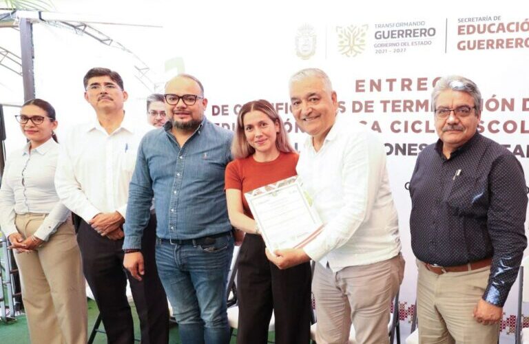 SEG inicia entrega de más de 176 mil certificados de Educación Básica