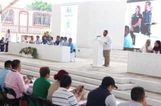 Gobierno de Guerrero dialoga con alcaldes de la región Centro y Montaña baja, consolidan en Tixtla una ruta de trabajo conjunta