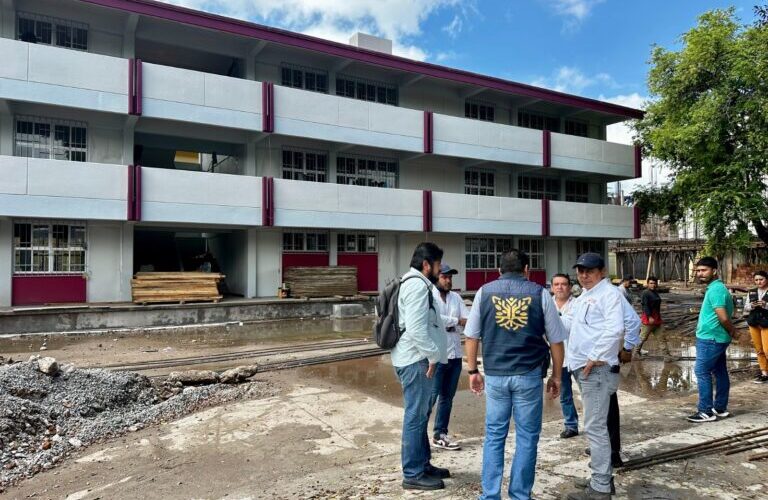 Supervisa IGIFE avances de la escuela primaria Braulio Rodríguez” de Iguala
