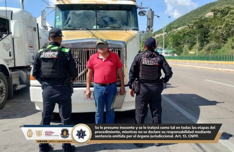 Arcos lectores y monitoreo del C4 permiten recuperar tráiler en Chilpancingo