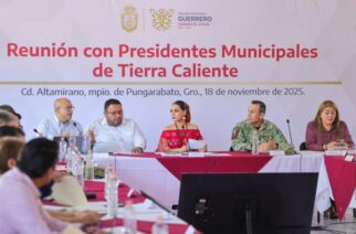Evelyn Salgado fortalece coordinación con alcaldes y alcaldesas de Tierra Caliente