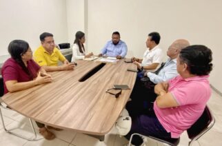 Francisco Rodríguez Cisneros, sostuvo una reunión de trabajo con personal de la Delegación de Gobernación en Acapulco