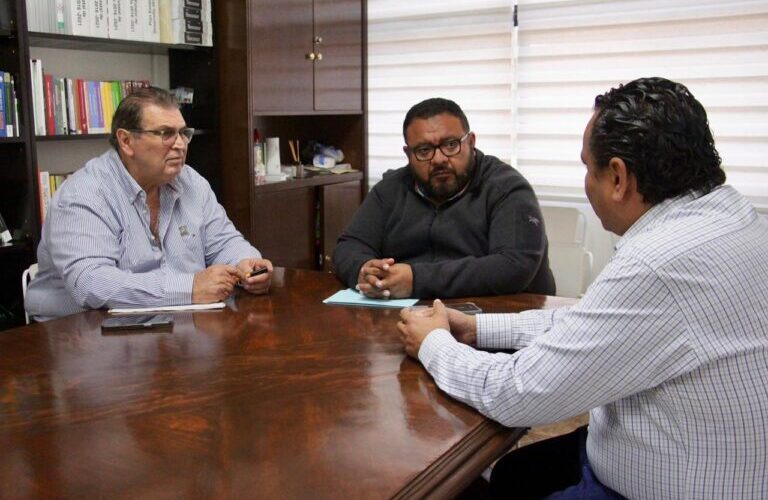 Revisa gobierno de Guerrero agenda de obras y servicios con alcaldes de la región Norte