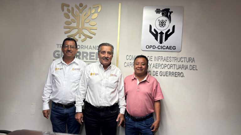 Fortalece Gobierno del Estado la infraestructura carretera en la Costa Chica