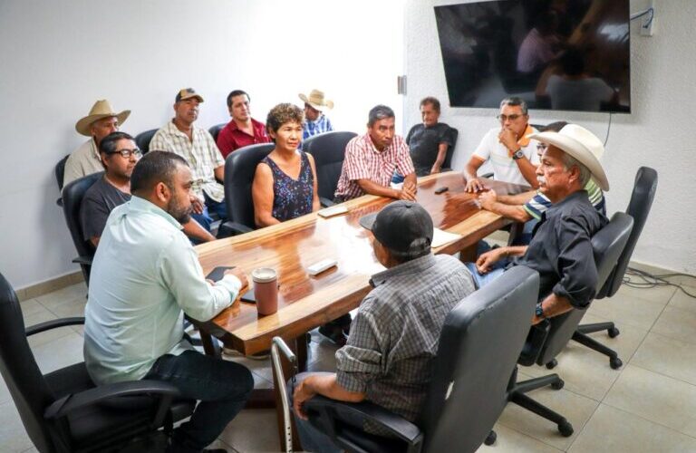 Fortalece el estado diálogo con ganaderos de Acapulco ante emergencia por gusano barrenador