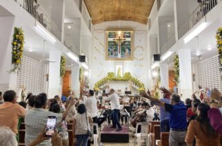 Familias de San Jerónimo cantan y bailan con la Orquesta Filarmónica de Acapulco