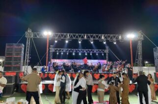 Engalana la Filarmónica de Acapulco las bodas colectivas en Teloloapan