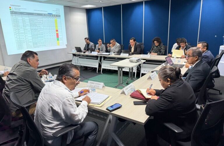 Gobierno de Guerrero y SICT revisan avances y proyectan infraestructura carretera para 2026