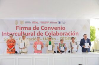 Guerrero pionero en atención médica intercultural con intérpretes indígenas