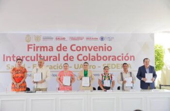 Guerrero pionero en atención médica intercultural con intérpretes indígenas