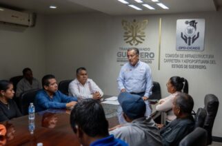 Atiende CICAEG planteamientos de infraestructura carretera de habitantes de San Luis Acatlán