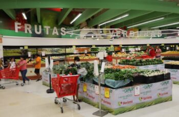 Gobierno de Guerrero mantiene coordinación con sector comercial y bancario; servicios operan con normalidad en el estado