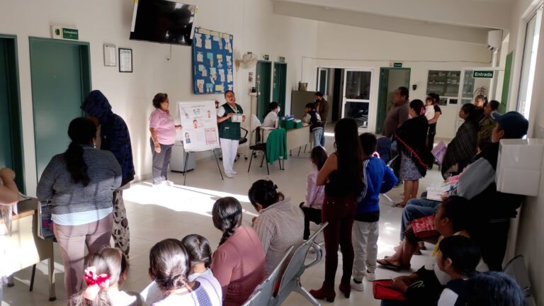 Intensifica Salud Guerrero acciones de prevención y vacunación en las regiones del estado