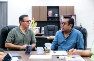 Simón Quiñones y René Posselt encabezan reunión de trabajo para fortalecer estrategias previo a Semana Santa y Tianguis Turístico