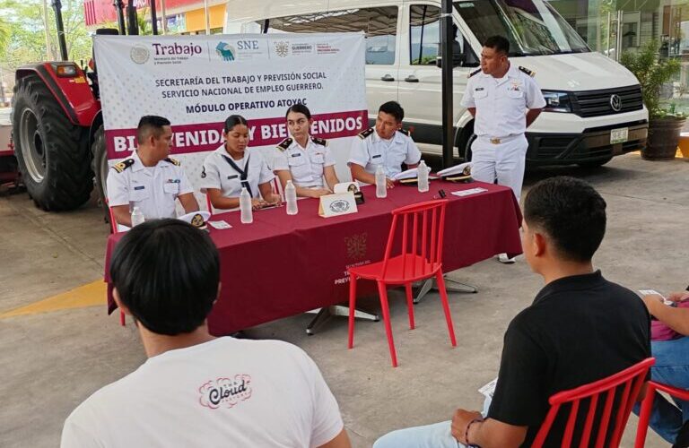 El gobierno del estado a través de la STyPS impulsan jornadas de reclutamiento en Atoyac y Huitzuco