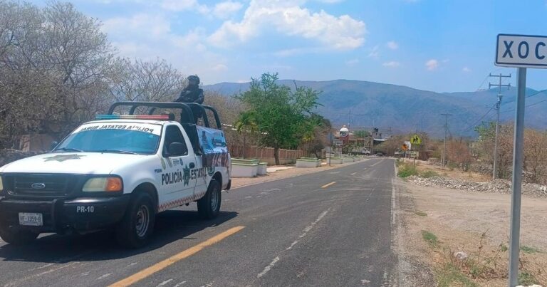 Seguridad Pública realizan recorridos de vigilancia en la vía Xochipala–Carrizal de Bravo