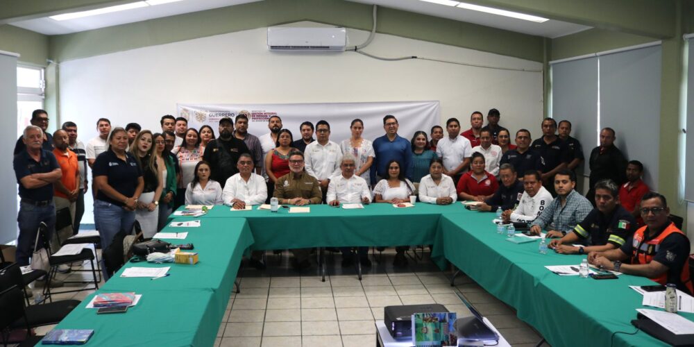 “Curso Integral de Actuación Institucional”, con el propósito de fortalecer el desempeño de sus responsabilidades con ética, igualdad, derechos humanos integridad y prevención de violencia laboral.