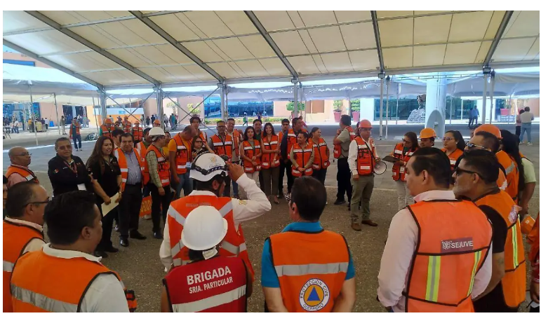Simulacro Nacional 2026: Palacio de Gobierno evacúa en 2 minutos y medio