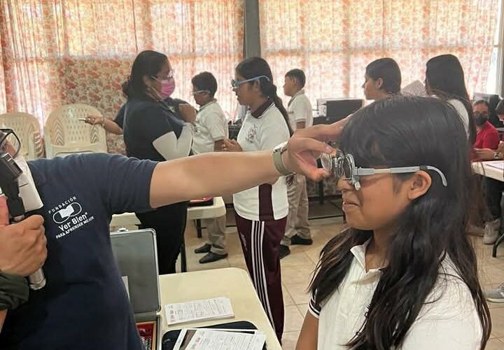 Programa “Ver bien para aprender mejor” beneficiará a más de 17 mil estudiantes de Acapulco
