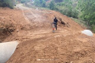 Gobierno del Estado inicia trabajos de rehabilitación en tramo carretero de Chilapa de Álvarez.