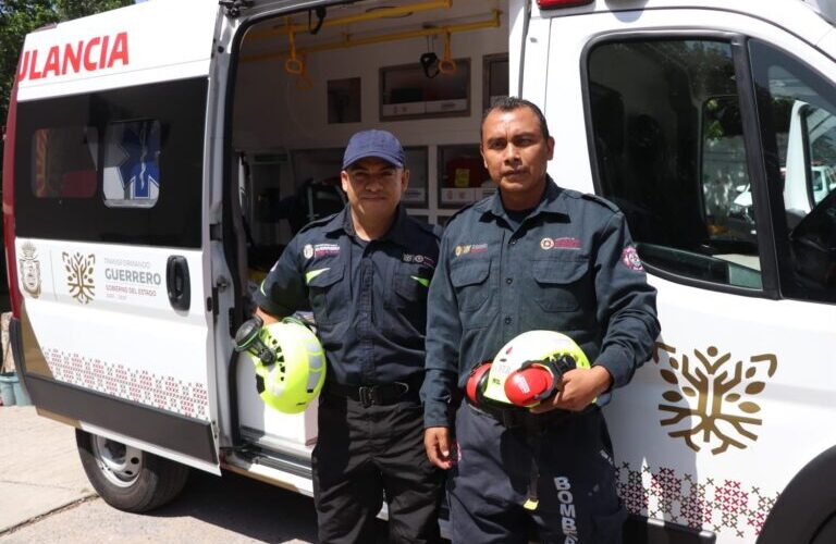 Bomberos guerrerenses de la SGIRPCGRO se integran a misión humanitaria en Venezuela tras sismos en apoyo a la población