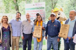 SEMAREN fortalece la conservación de la biodiversidad con la entrega de dos certificados de Áreas Destinadas Voluntariamente a la Conservación