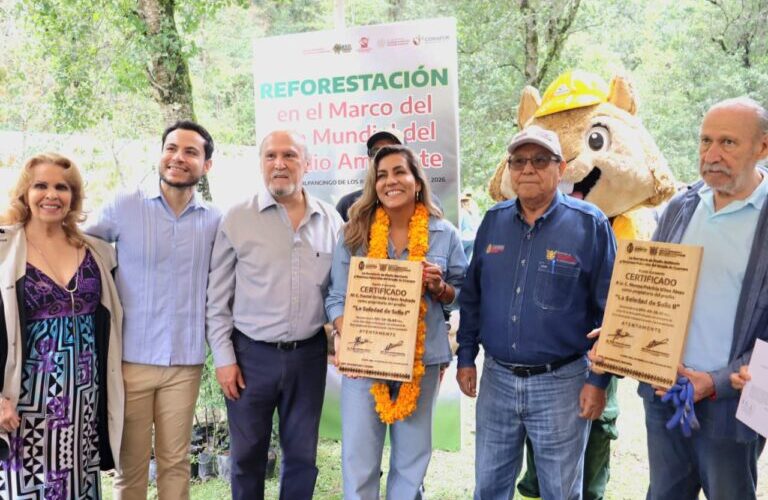 SEMAREN fortalece la conservación de la biodiversidad con la entrega de dos certificados de Áreas Destinadas Voluntariamente a la Conservación